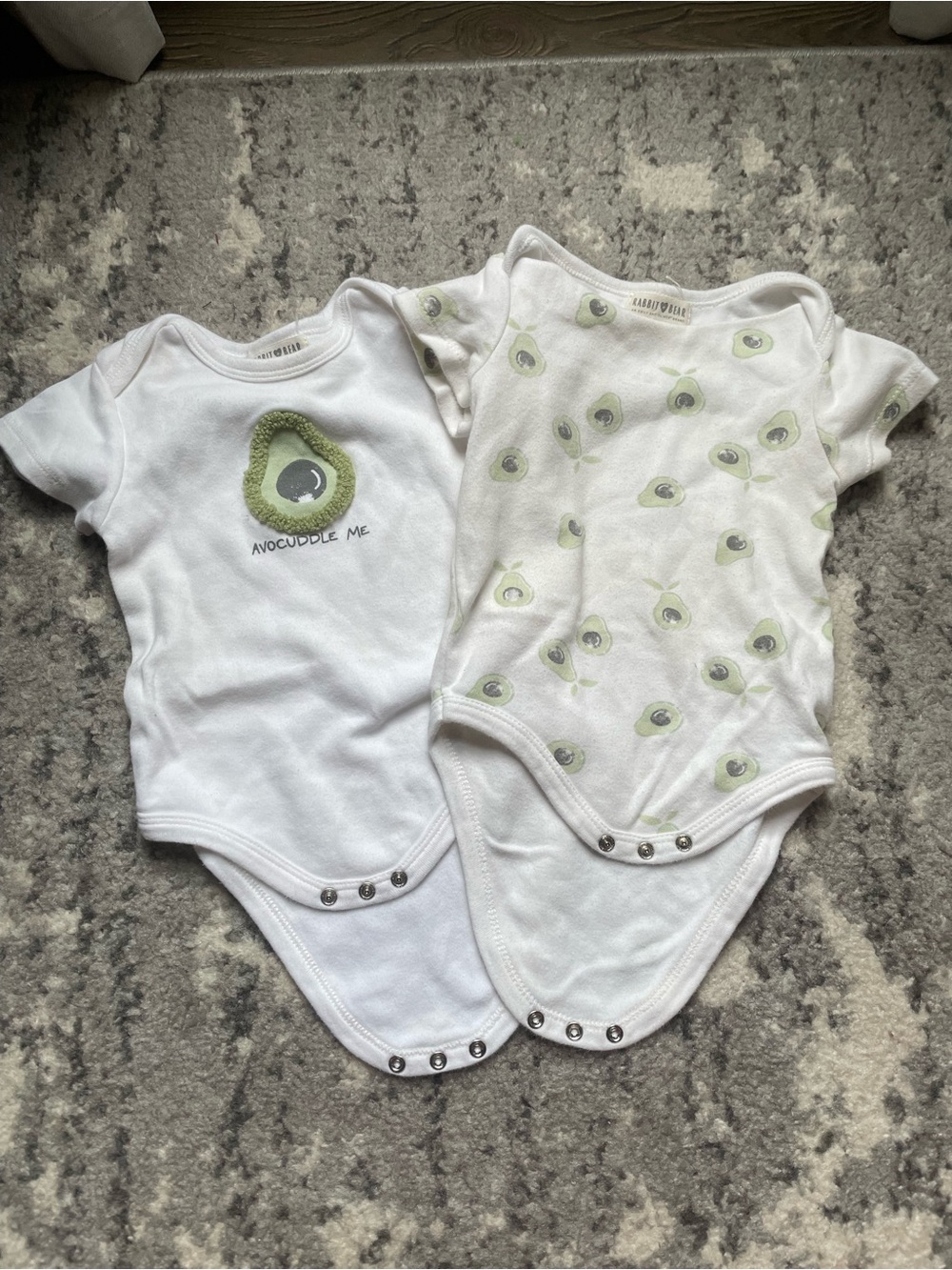 Organic cotton 6-9 month baby onesies rabbit + bear